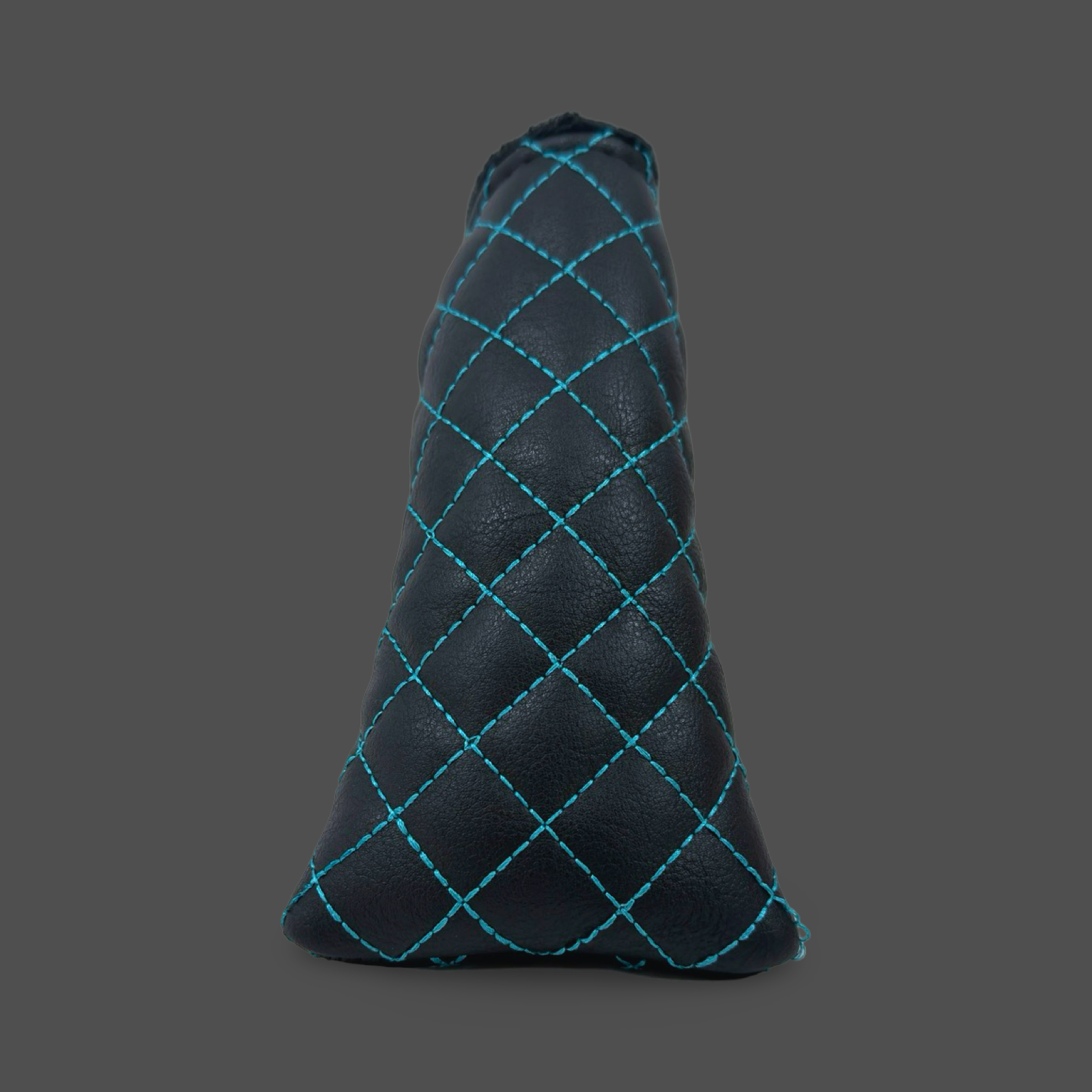 Blade putter golf putter headcover. Black with tiffany quilted stitching.